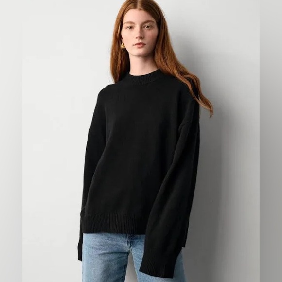 White + Warren Cashmere Cozy Crewneck, Black, Medium $500 - Picture 1 of 4